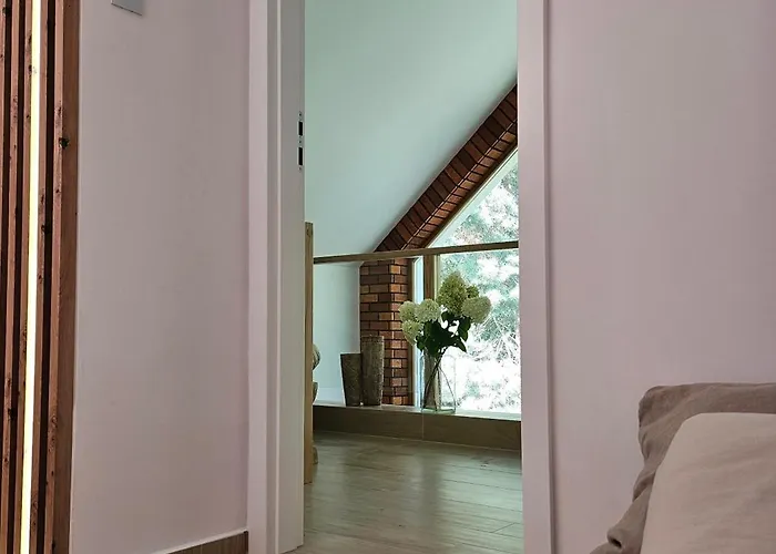 W Lesie Z Kominkiem I Ogrodem * Niedalino