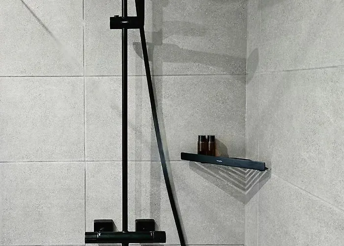 W Lesie Z Kominkiem I Ogrodem Casa vacanze Niedalino