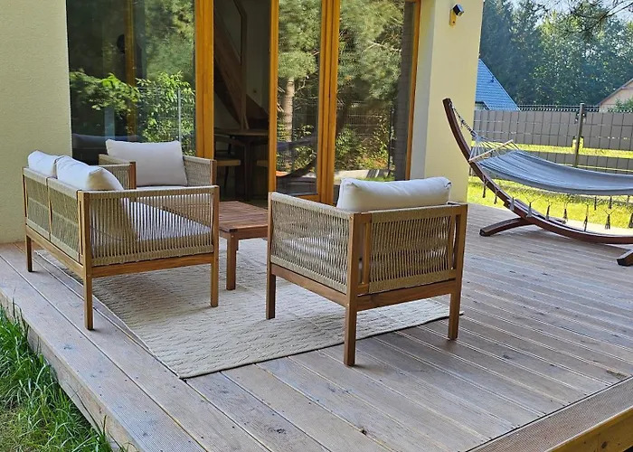 W Lesie Z Kominkiem I Ogrodem *